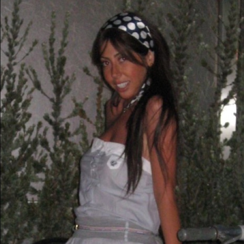 Meet your Posher, Duygu